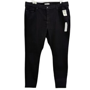 Signature By Levi Strauss Gold Womens Totally Shaping Skinny Black Jeans 26L NWT